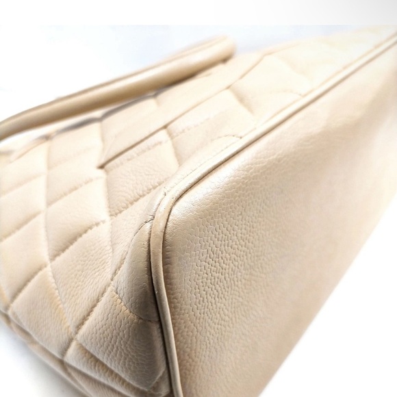Chanel Tan Quilted caviar leather tote interlocking cc. 2003 - 2004 - Picture 8 of 16